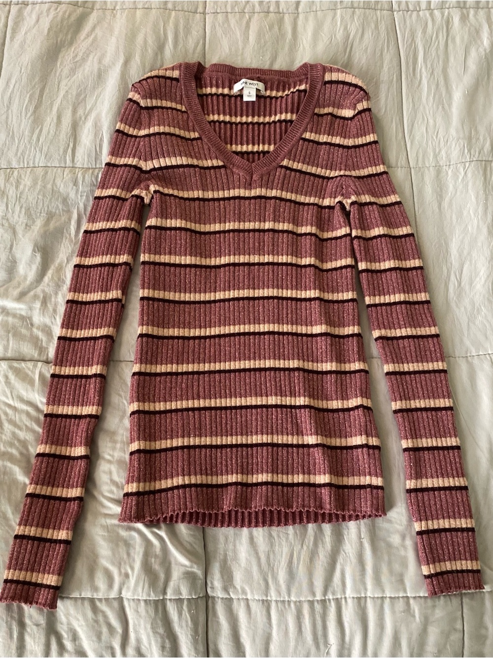Nine West Ribbed V-Neck Striped Sweater - Rose and Cream